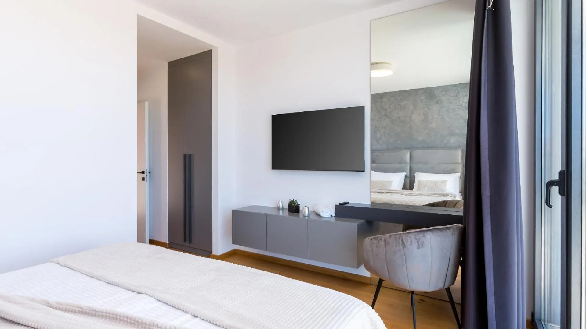 Luxury Villa Dali With Sauna, Whirlpool And Sea View In Medulin Only 1,7 Km From The Beach