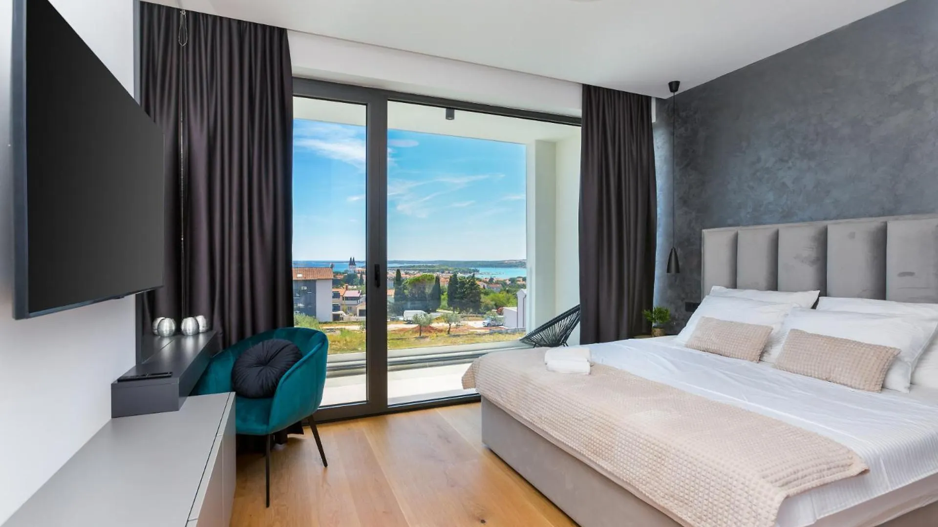 Luxury Villa Dali With Sauna, Whirlpool And Sea View In Medulin Only 1,7 Km From The Beach